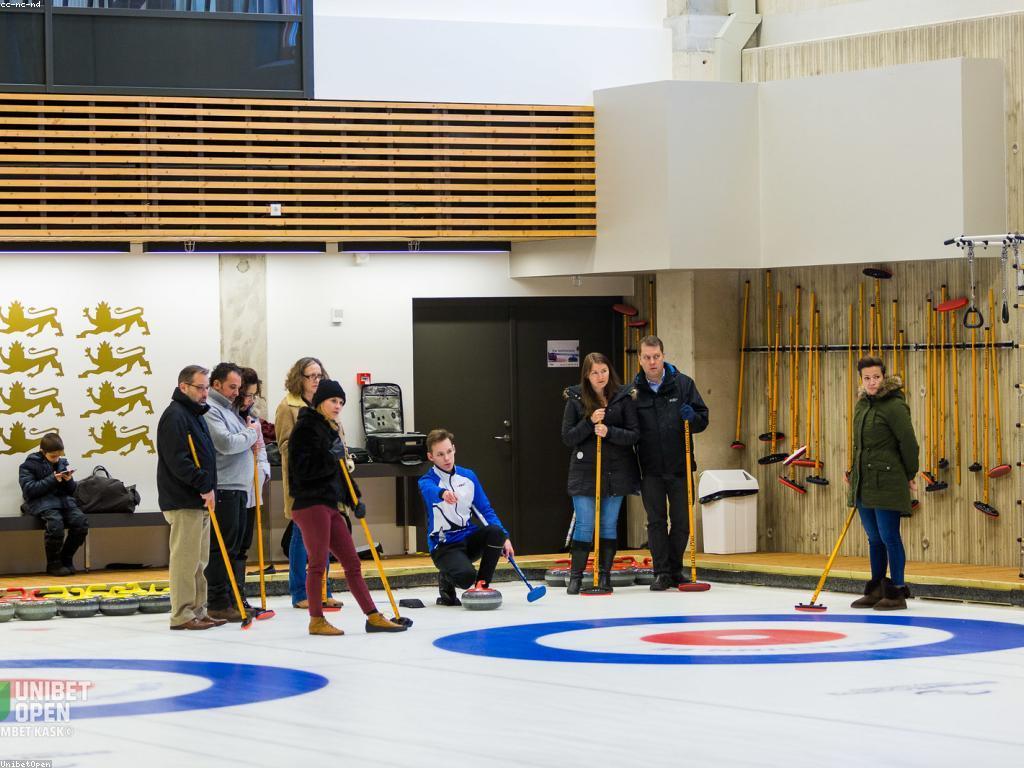 ការប្រកួតកីឡាភ្នាល់ និង slot casino