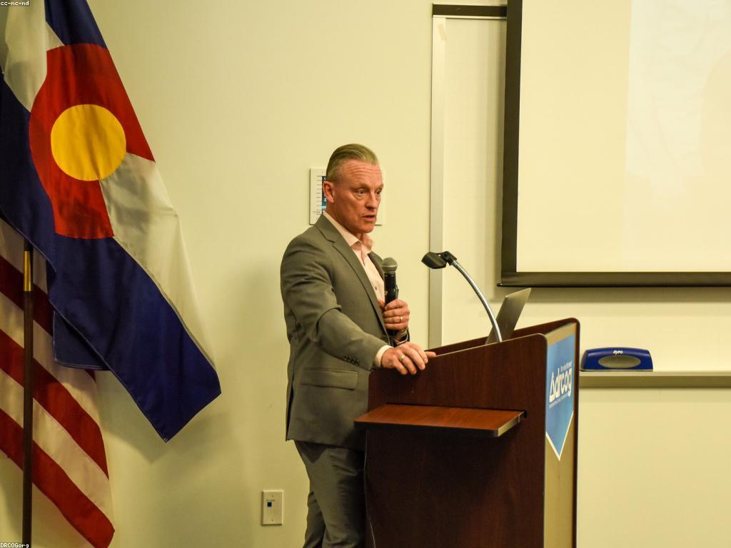 ការវិភាគកម្រិតសេដ្ឋកិច្ច